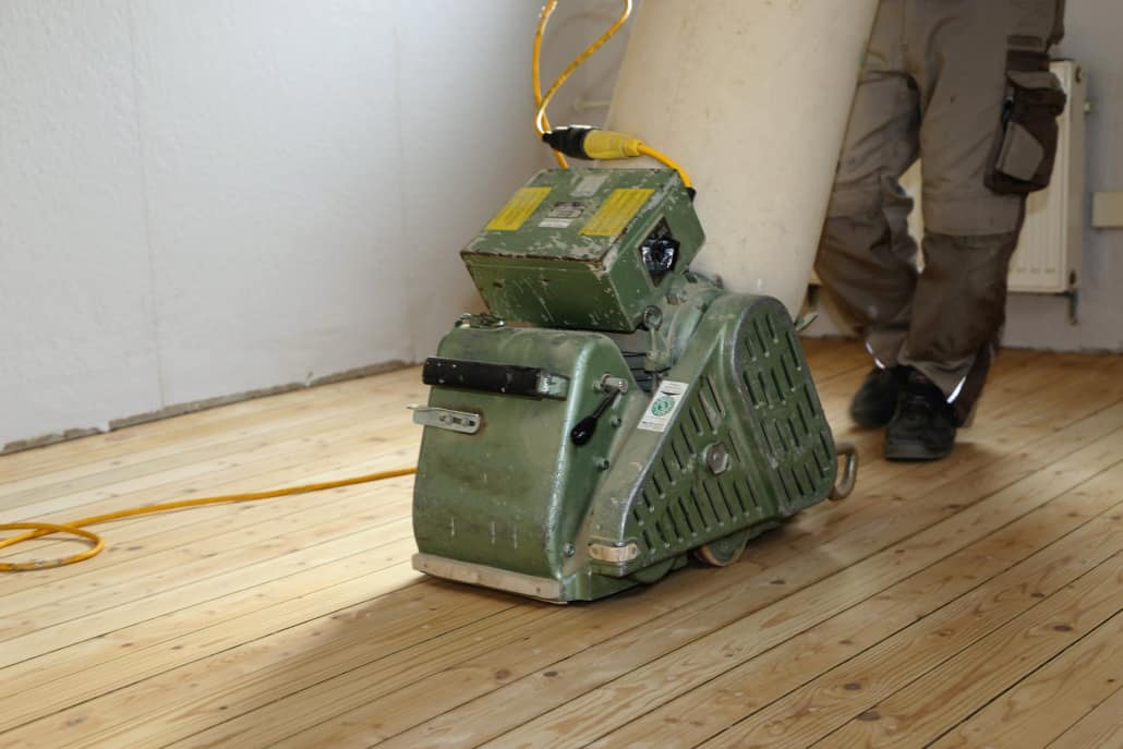 Hos DinLokaleGulvsliber kan du få et uforpligtende tilbud på gulvafslibning.